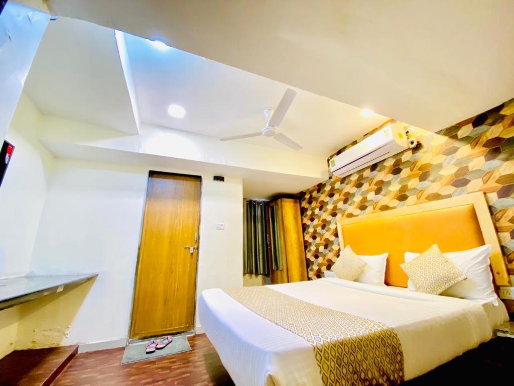 Hotel Alexa By Abc Ahmedabad Exterior foto