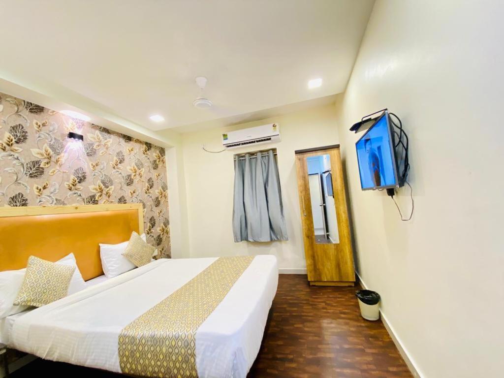 Hotel Alexa By Abc Ahmedabad Exterior foto